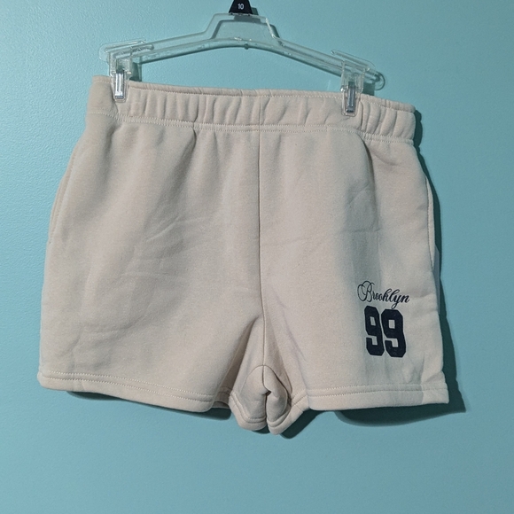 Better together Brooklyn 99 hoodie and short set size medium - Picture 7 of 12